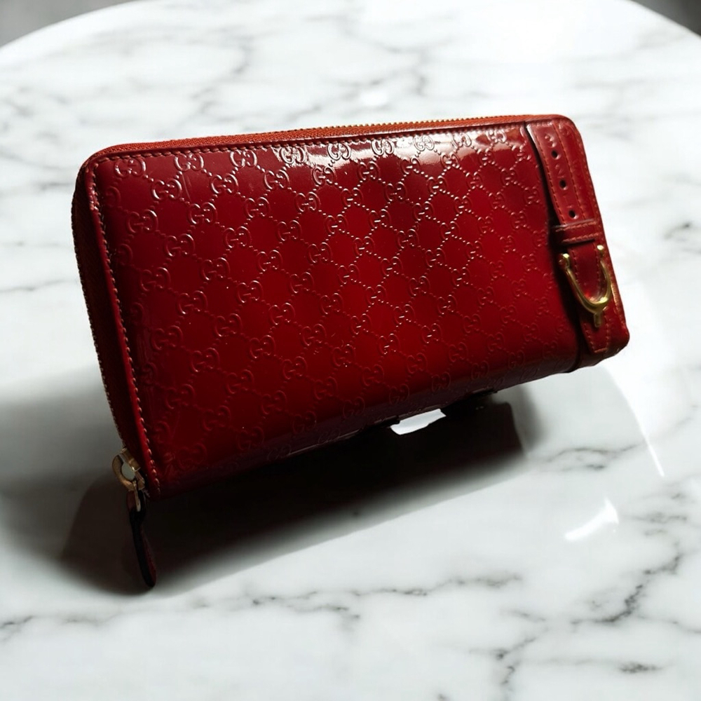 Gucci Red Patent Leather Long Zip Wallet w/ Horsebit Detail - Picture 1 of 16